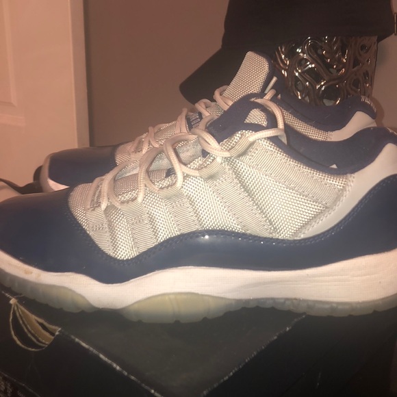 Georgetown 11s low - Picture 2 of 5